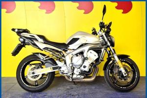 YAMAHA FZ6 Finanziabile - Bianco - 51191