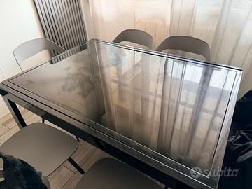 Tavolo da salatto  nero