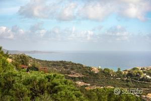 Nuova villa vista mare con giardino