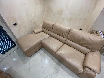 Divano Chateau d’AX in vera pelle