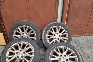 Cerchi + Gomme 205/55/16 Opel