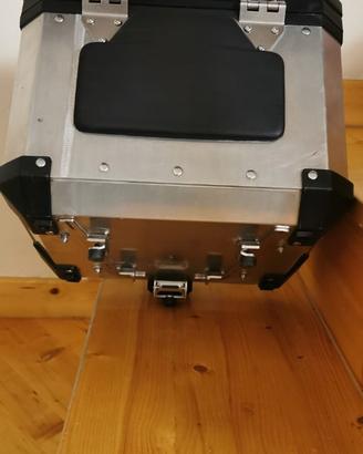 Top case bmw gs 1200>1250