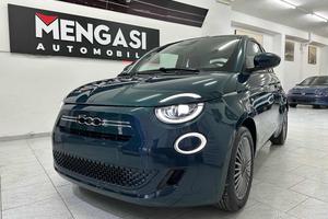 FIAT 500 Torino Hybrid Berlina