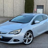 Opel Astra GTC 2.0 CDTI 165CV Cosmo