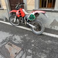 Honda CR 250 targato