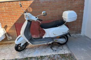 2012 Vespa LX 50