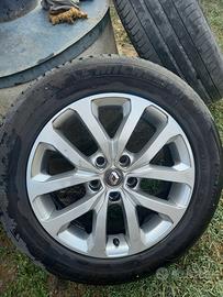 Cerchi + gomme Kadjar 17" euro 450 con gomme