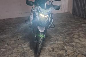 Benelli trk 502x