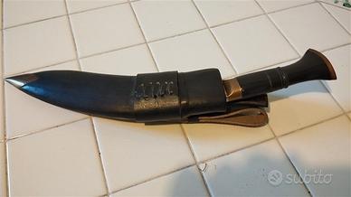 Kukri nepalese