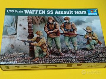 scatola montaggio soldatini guerra militaria