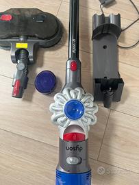 Dyson v8 aspirapolvere e lavapavimenti