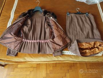 completo giacca e gonna con visone