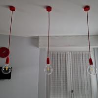 Luci pendenti con lampadine