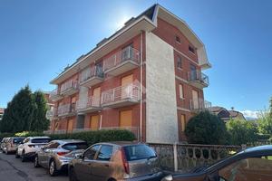 4 LOCALI A ROBASSOMERO