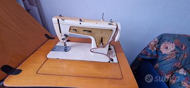 Macchina da cucire singer