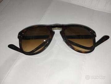 Occhiali persol pieghevoli