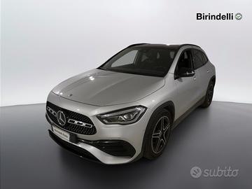 MERCEDES-BENZ GLA (H247) - GLA 200 d Auto