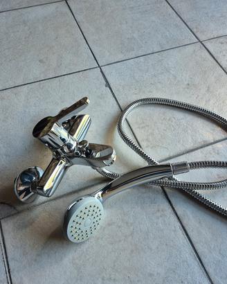rubinetto vasca da bagno 