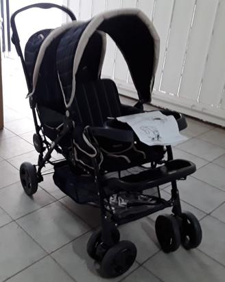 Passeggino gemellare Marca Chicco