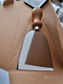 tagliaformaggio a campana 