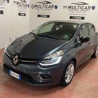 Renault Clio TCe 12V 90 CV 5 porte Moschino Intens