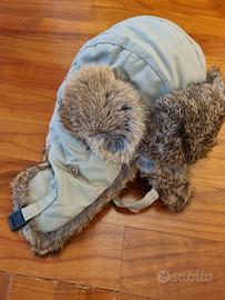 cappello con interno di pelliccia