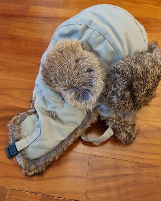 cappello con interno di pelliccia