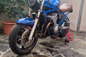 Suzuki Bandit 600  (2002)  Special/Cafe Racer