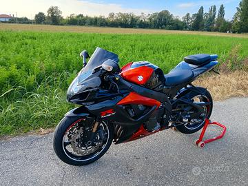 Suzuki gsx-750 k6