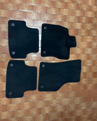 Tappetini audi A3 8V originali