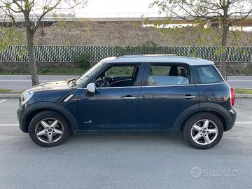 MINI COUNTRYMAN R6 1.6 D A4