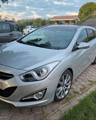 Hyundai i40 Wagon 1.7 crdi Style Autom. 2011