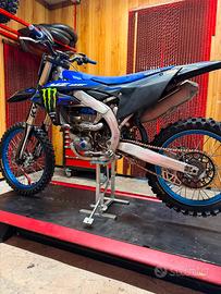 Yamaha yz 450 f Monster edition