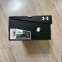 scarpa sportiva  UnderArmour UA velocity pro n.41