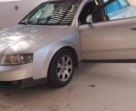 Vendo AUDI A4 in perfette condizioni