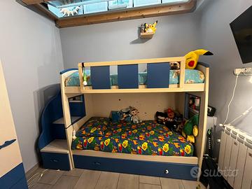 Letto a castello nuovissimo con 3 letti