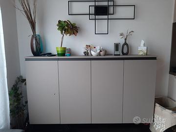 Credenza