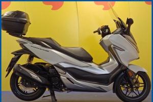 HONDA Forza 300 Garantito e Finanziabile