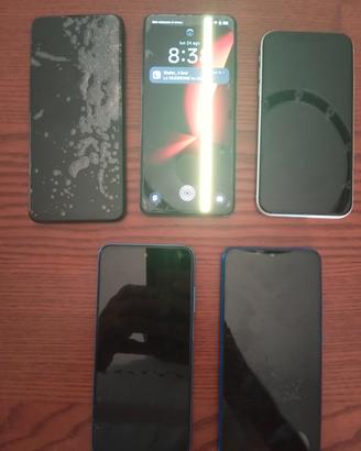LOTTO 5 smarphone  iPhone 11 Oppo Redmi Da riparar