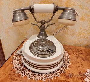 Telefono d'epoca