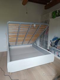 letto contenitore matrimoniale 