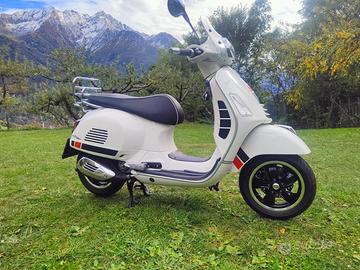 Piaggio Vespa 300 gts bitubo pinasco
