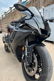 Yzf r1