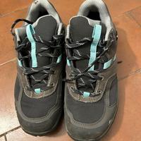 Scarpe trekking idrorepellenti