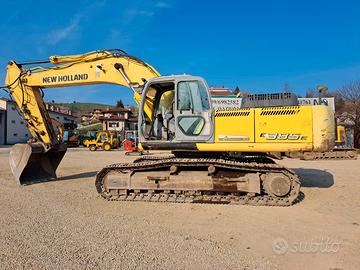 NEW HOLLAND KOBELCO E385B