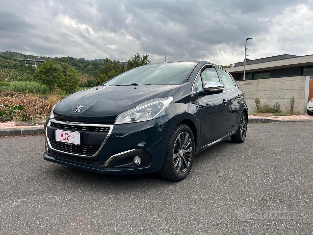 Peugeot 208 1° serie