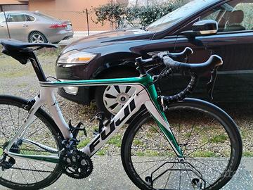  bicicletta da corsa fuji 