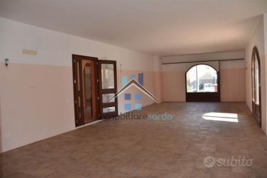 Locale commerciale - Golfo Aranci