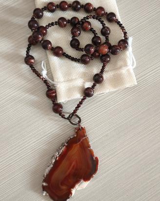 Collana con ciondolo in fetta di agata naturale