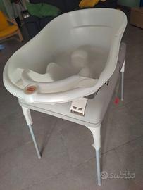 cavalletto con vaschetta bagnetto